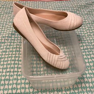 Creamy Colored Flat Dress Shoes Size 8 1/2